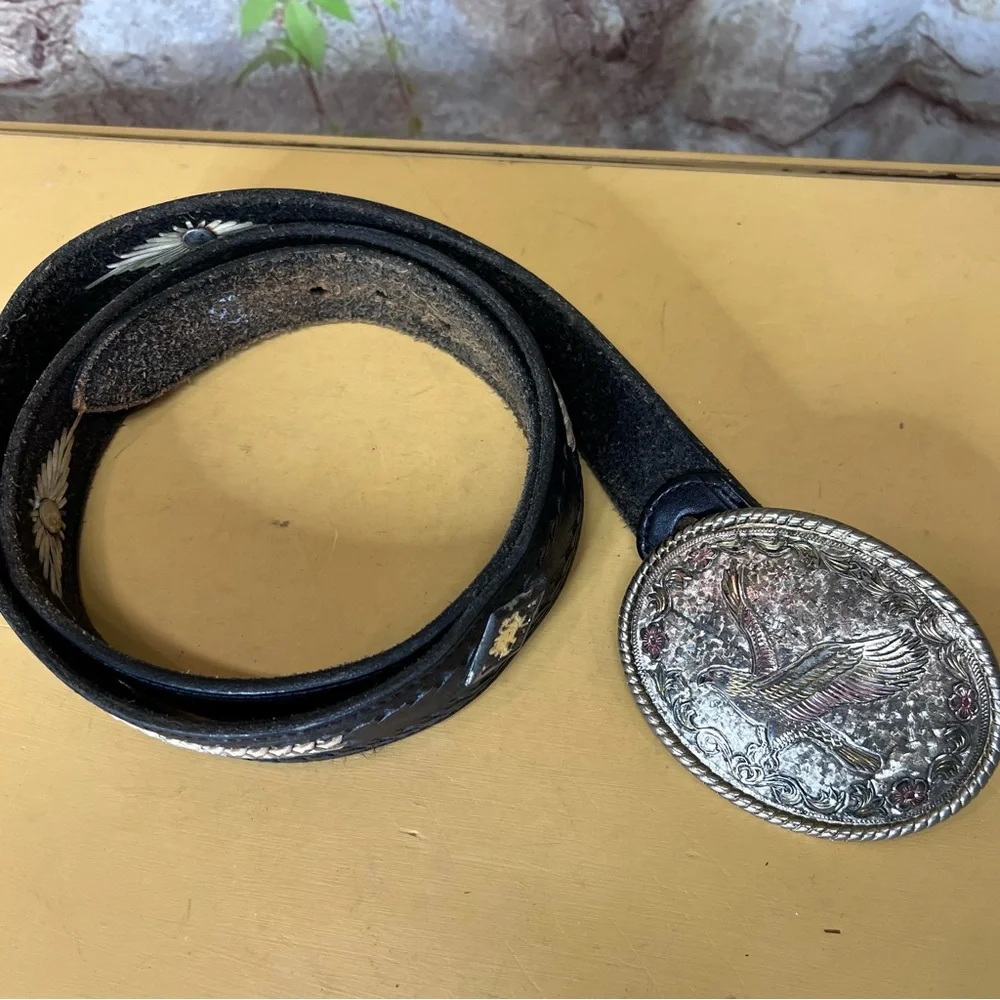 VINTAGE WESTERN BELT Black Leather Rodeo w/Eagle Head Buckle, Made in USA, 50